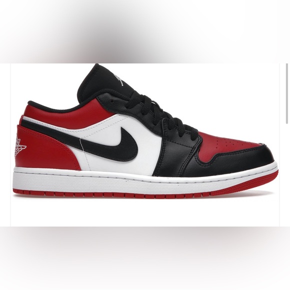 Jordan 1 Low Bred Toe Size 7.5M/9W - Picture 1 of 12